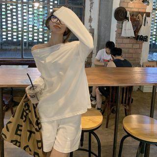 Off-shoulder Long Sleeve Plain Top / High Waist Drawstring Shorts