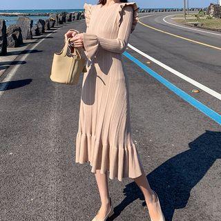 Ruffled A-line Rib Knit Midi Dress