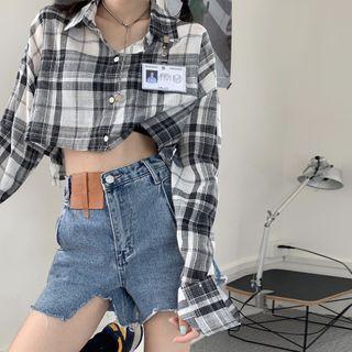 Denim Shorts / Cropped Plaid Shirt