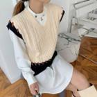 V-neck Two-tone Panel Sweater Vest