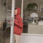 Kangaroo-pocket Letter Hoodie Red - One Size