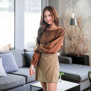 Collarless Puff-sleeve Cotton Blouse
