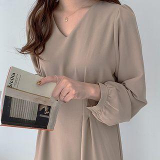 V-neck Pintuck-waist Long Dress