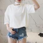 Cut Out Detailed Elbow Sleeve T-shirt