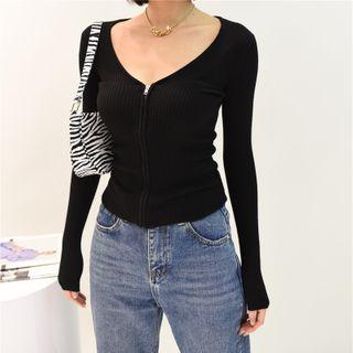 V-neck Plain Zip Knit Top