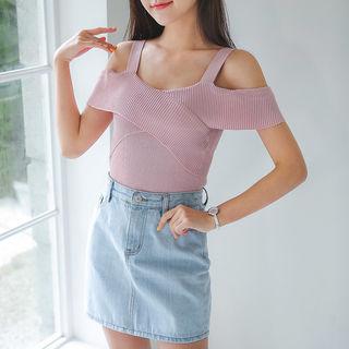 Cutaway-shoulder Rib Knit Top