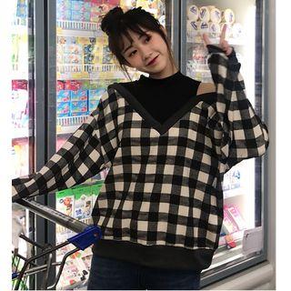 Mock Two-piece Cold Shoulder Plaid Sweatshirt