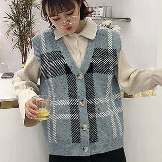 Plaid Buttoned Knit Vest