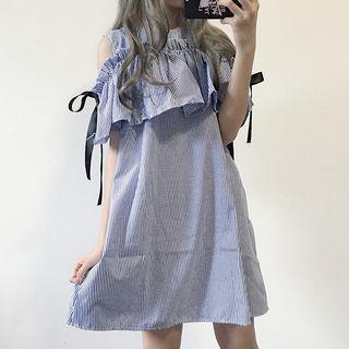 Cutout Shoulder Striped Short-sleeve Dress