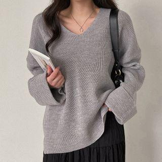 V-neck Rollup-cuff Knit Top