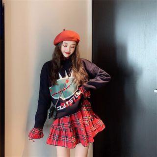 Flared-cuff Plaid A-line Dress / Dinosaur Print Sweater