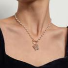 Butterfly Rhinestone Pendant Faux Pearl Necklace