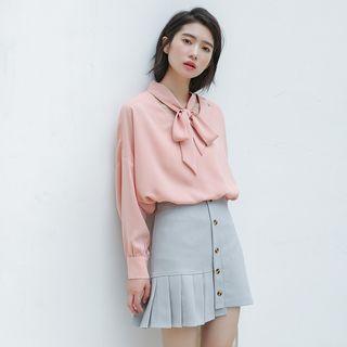 Long-sleeve Bow-tied Slit-side Blouse