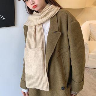 Front Pocket Plain Knit Scarf