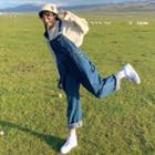 Sweatshirt / Denim Dungaree