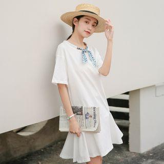 Short-sleeve Tie-neck Mini A-line T-shirt Dress