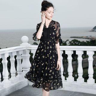 Set: Elbow-sleeve Floral Print Dress + Slipdress