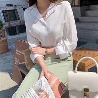 Notched-lapel Dip-back Blouse