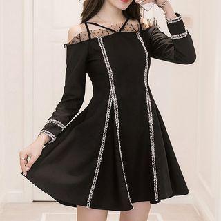 Lace Trim Lattice Off-shoulder Long-sleeve Dress