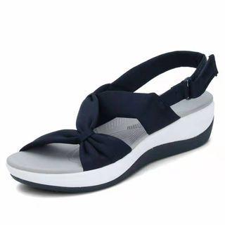 Twist Sandals