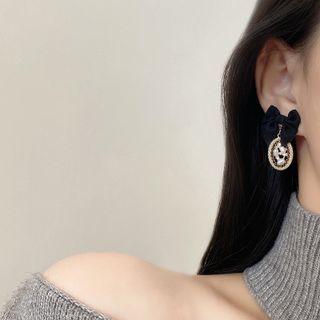 Bow Faux Pearl Oval Drop Earring E4414 - 1 Pair - Black & Gold & White - One Size