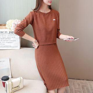Set: Lettering Knit Top + Straight-fit Rib Knit Skirt