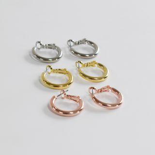 Basic Daily Hoop Earring