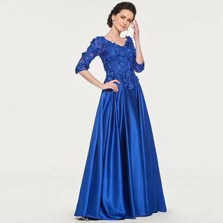 1/2-sleeve Appliqued Evening Dress