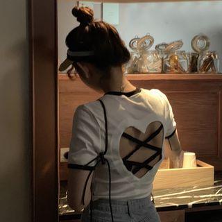 Short-sleeve Open-back Crop Top