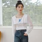 Square Neck Embroider Puff-sleeve Blouse