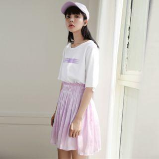 Set: Short-sleeve Print T-shirt + Mini Skirt