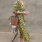 Print V-neck Short-sleeve Slim-fit Dress