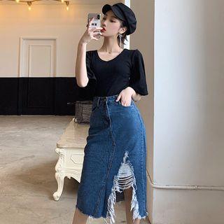 Elbow-sleeve T-shirt / Rip Denim Midi Skirt