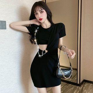 Short-sleeve Cut Out Sheath Dress Black - One Size