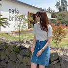 Round-neck Striped T-shirt Cream - One Size