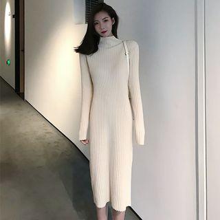 Mock-turtleneck Knit Maxi Dress