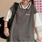 Elbow-sleeve Collar Logo T-shirt