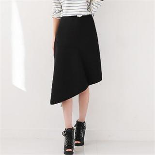Asymmetric-hem A-line Skirt