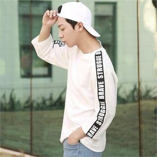 Letter-taping 3/4-sleeve T-shirt