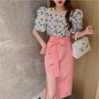 Puff-sleeve Flower Print Blouse / Side-slit Pencil Skirt / Set