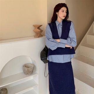 V-neck Plain Vest / Plain Split Skirt / Striped Long-sleeve Shirt