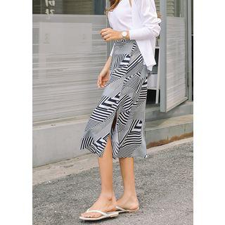 Plus Size - Patterned Midi Skirt