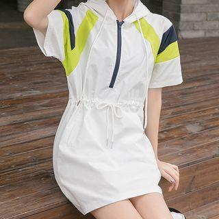 Contrast Color Short-sleeve Hooded Mini A-line Dress