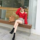 Slit-shoulder Twist-trim Sweater