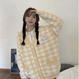 Argyle Cardigan / Lace Trim Collar Blouse
