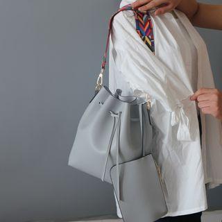 Patterned Strap Bucket Bag With Pouch