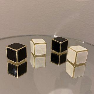 Cube Alloy Earring