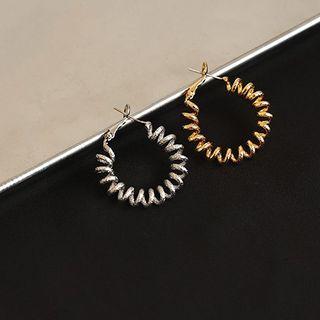 Coil Alloy Hoop Earring