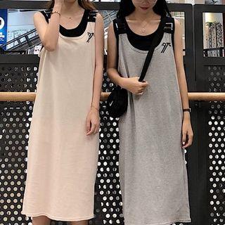 Set: Tank Top + Number Print Pinafore Dress