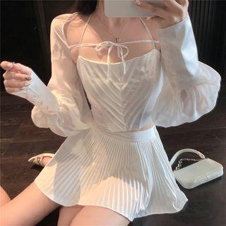 Balloon-sleeve Cropped Blouse / A-line Skirt